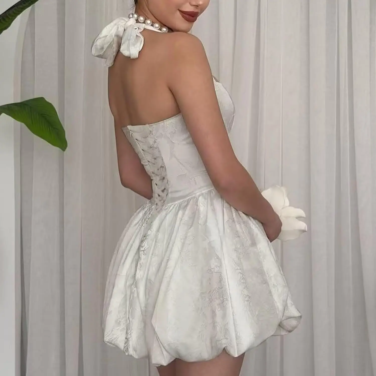 Satijn Jacquard Homecoming Jurken Korte 2025, Halter Mini Bubble Jurk Mouwloze Cocktail Verjaardagsfeestje Jurk Galajurken