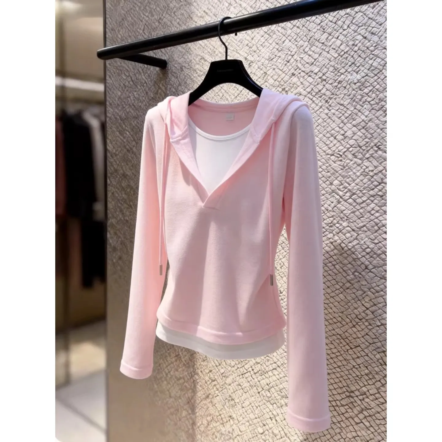 

Pink Fake Two-Piece Loose Fit Women's Top with Hood Half Buttoned Summer Casual Comfortable Feeling Girl Style Clothing