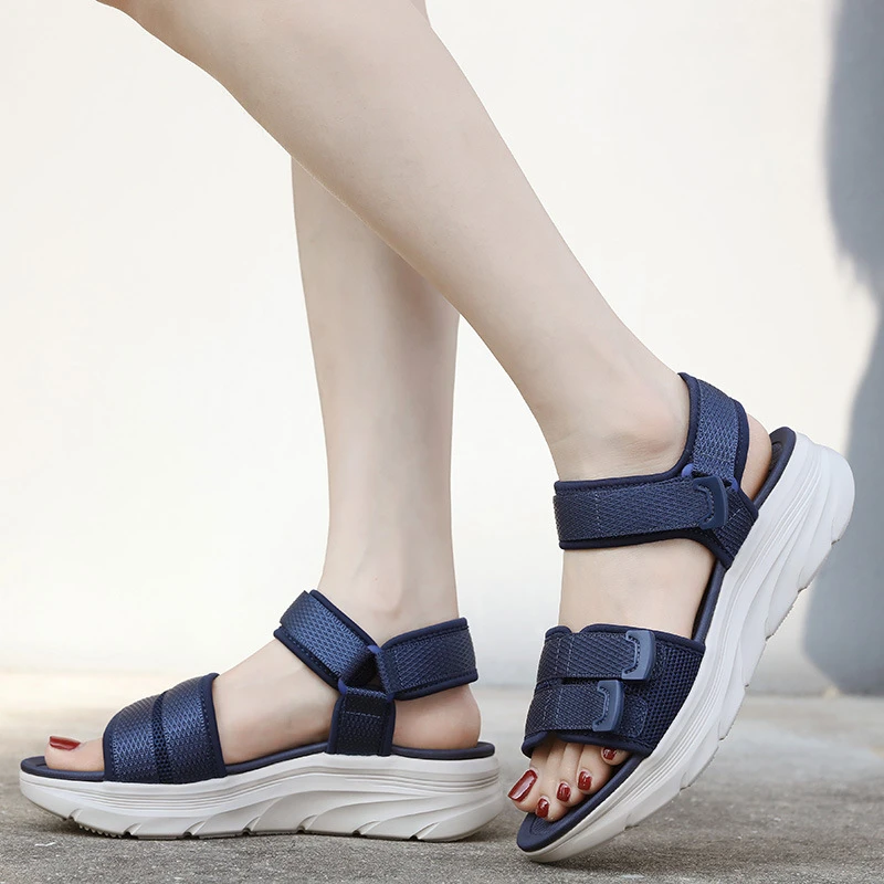 

New 2025md Lightweight Sandals Casual Sports Comfortable Thick Sole Velcro Stitching Large Size Women's Shoes Breathable