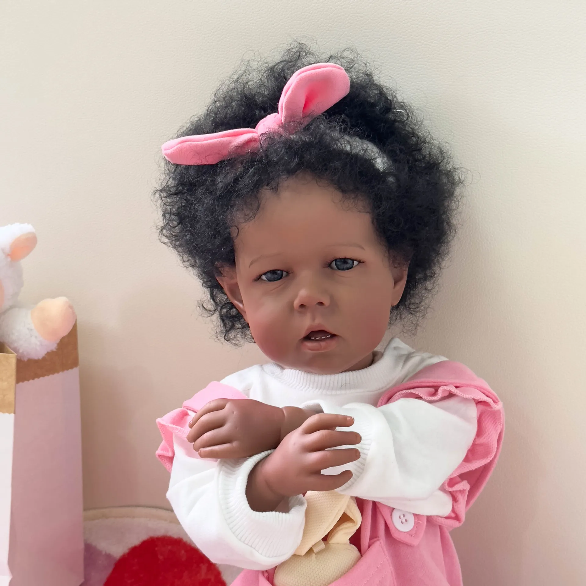 50CM African American Reborn Baby Doll Liam Dark Skin Girl Kuschelpuppe Schöne schwarze Mädchen-Sammelkunst-Weihnachtspuppe