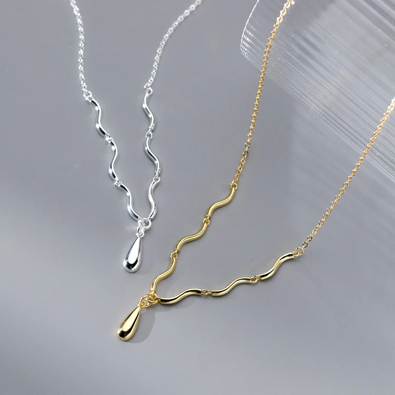 قلادة نسائية من الفضة الإسترلينية عصرية بدلاية على شكل قطرة ماء ، سلسلة ترقوة موجة بسيطة ، هدية لحفل الزفاف