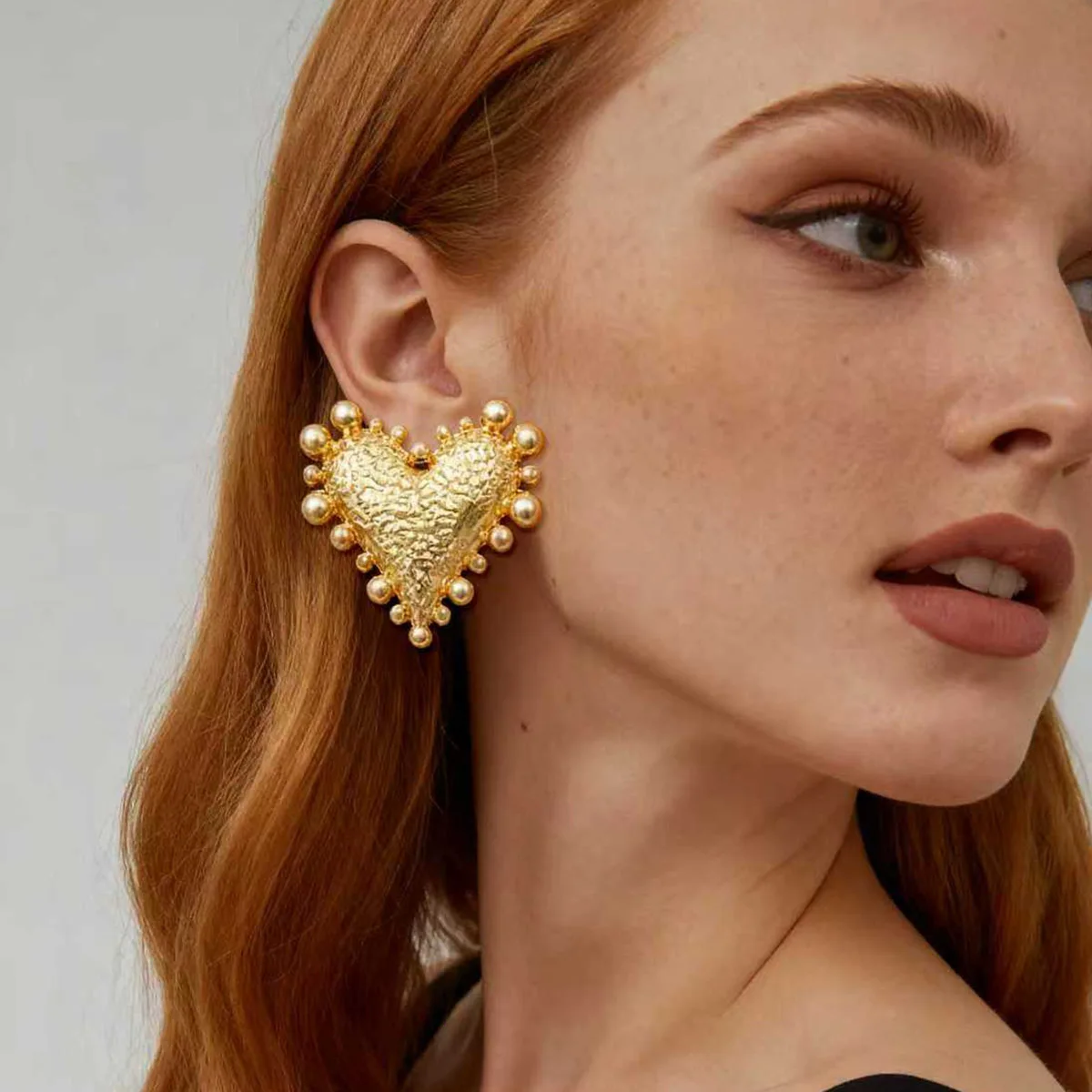 

ZA personality trend simple cold style alloy hammer grain round beads embellishment love heart-shaped