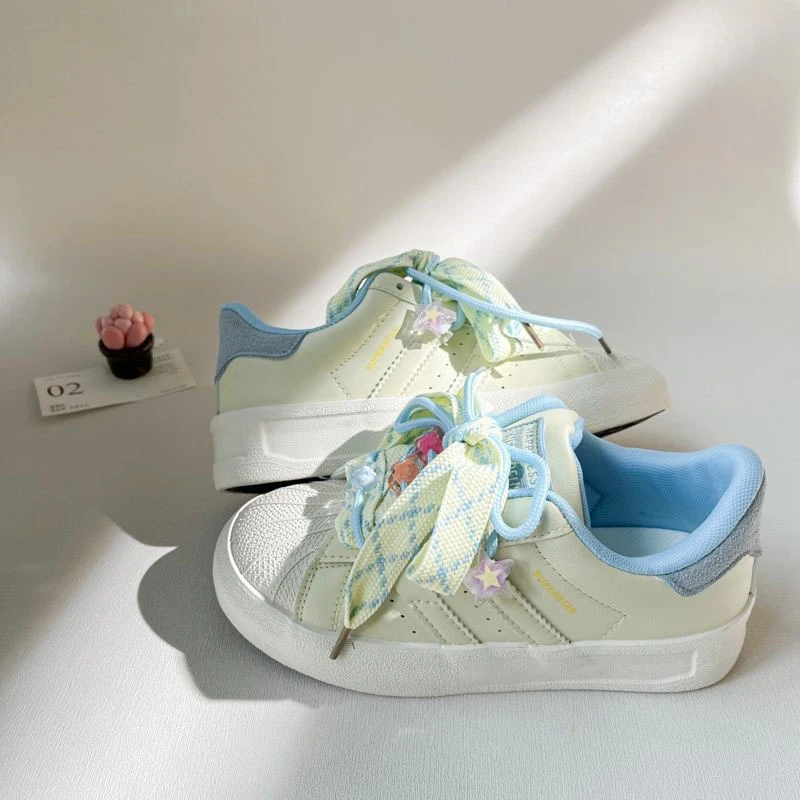 Женская повседневная обувь, популярные студенческие спортивные кроссовки для школьников младших классов, милые универсальные повседневные кроссовки для девочек на толстой подошве