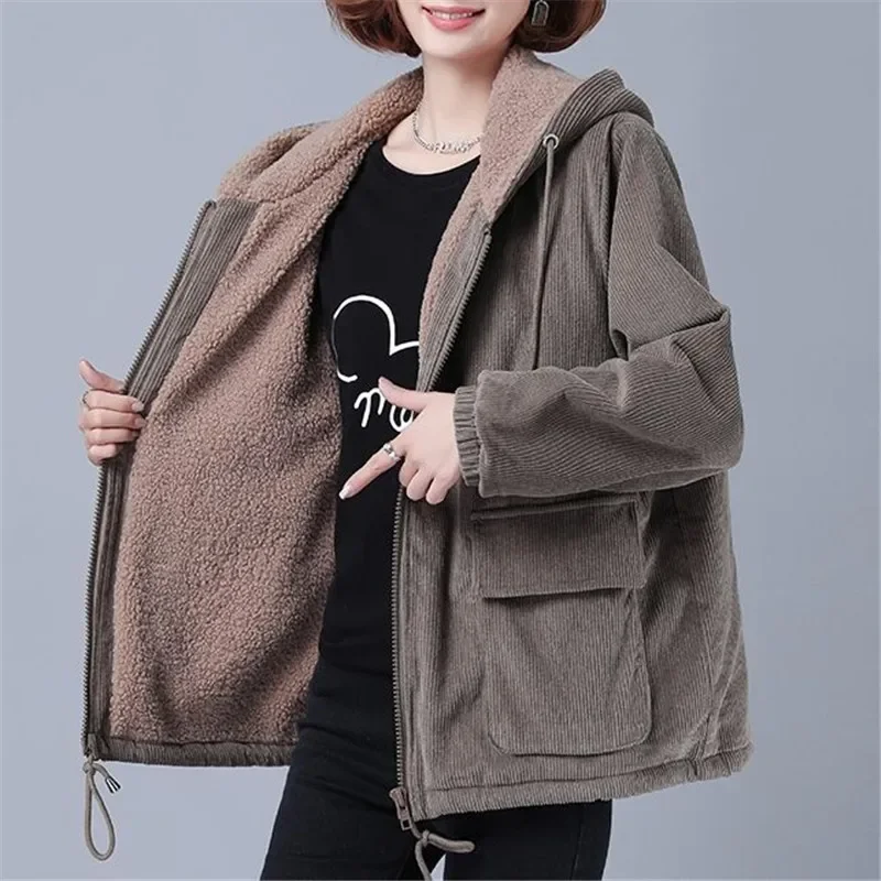 Chaqueta con capucha de pana para mujer, abrigo corto grueso de terciopelo, holgado e informal, de manga larga, talla grande, para invierno, 2024