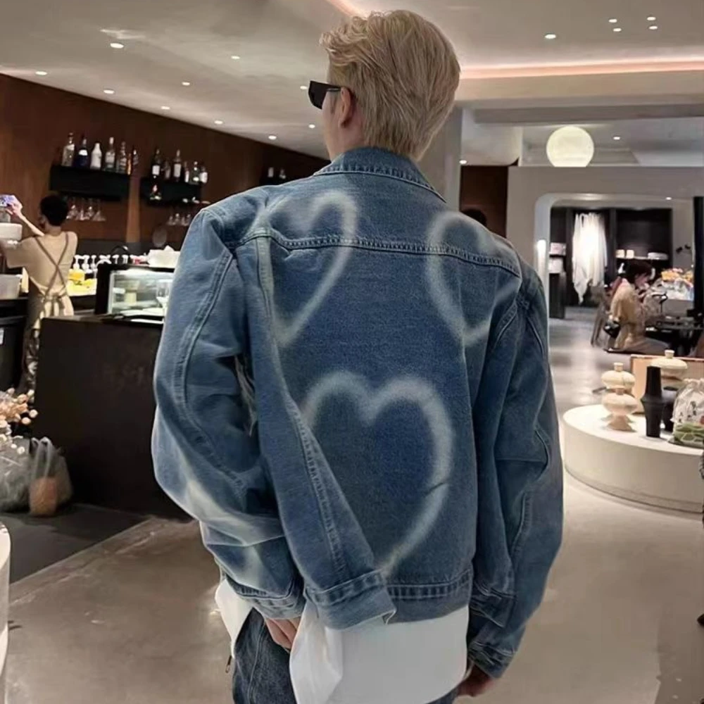 

Fashionable Korean Street Ins Love Graffiti Denim Jacket Men's Handsome Punk Ins Niche Personality High-end Casual Jacket Top