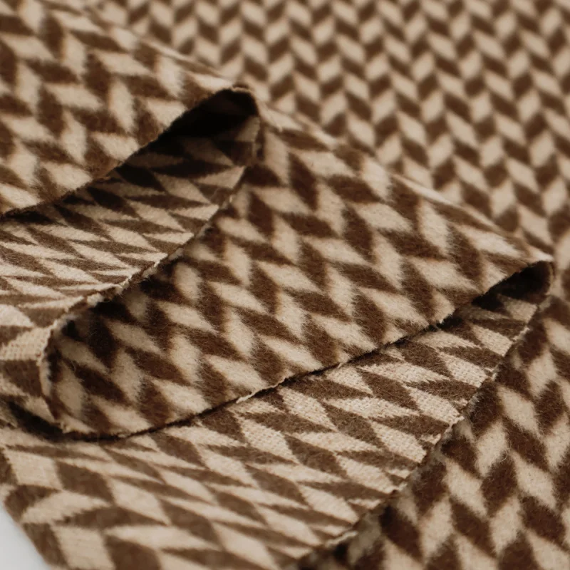 Autumn and winter brown two-tone diamond pattern smooth wool fabric for clothing Vintage Suit Designer FabricA