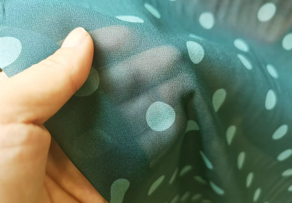 1 meter X 1.35 meter 100% Natural Silk Georgette Chiffon Fabric Polka Dots Deep Green