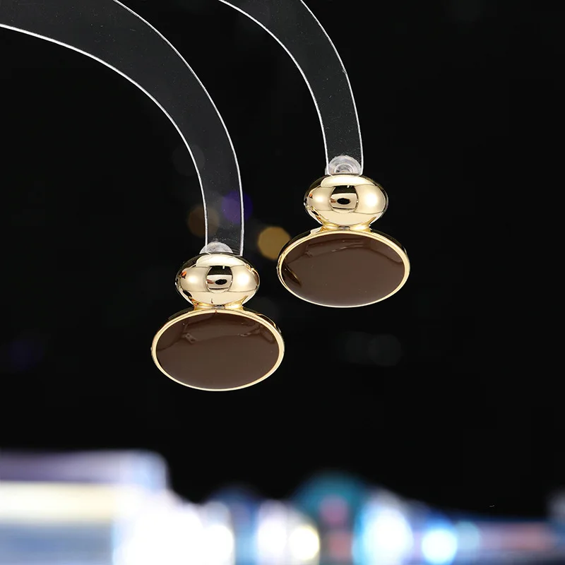 أقراط ريترو باللون الأحمر الخمري مع إحساس التصميم المتخصص، أقراط Ankela New Year Red الأكثر مبيعًا، أقراط متعددة الاستخدامات