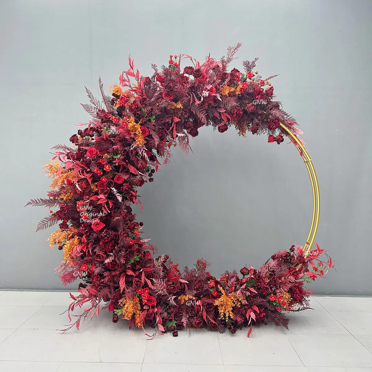 

Gnw Hot Sale Wholesale Decorative Silk Flower Artificial Roses For Christmas Wedding Heart Shaped Frame Backdrop Waterproof