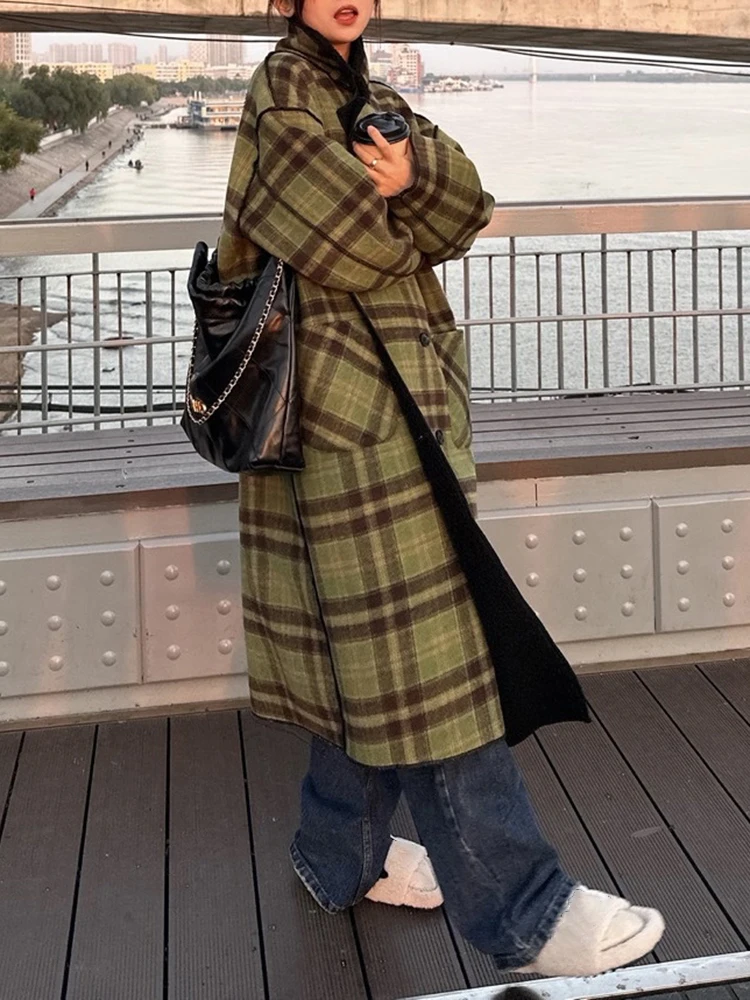 TWOTWINSTYLE Plaid Winter Thick Two Wear Wool Coat For Women Lapel Long Sleeve Double Breasted Vintage Coats Female Clothing New