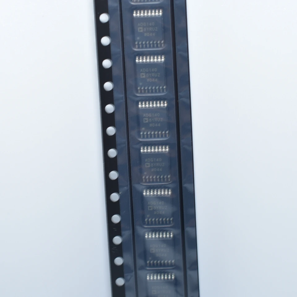 ADG1408YRUZ TSSOP-16 4Ω RON, 4-/8-Channel, ±15 V/+12 V/±5 V iCMOS Multiplexers
