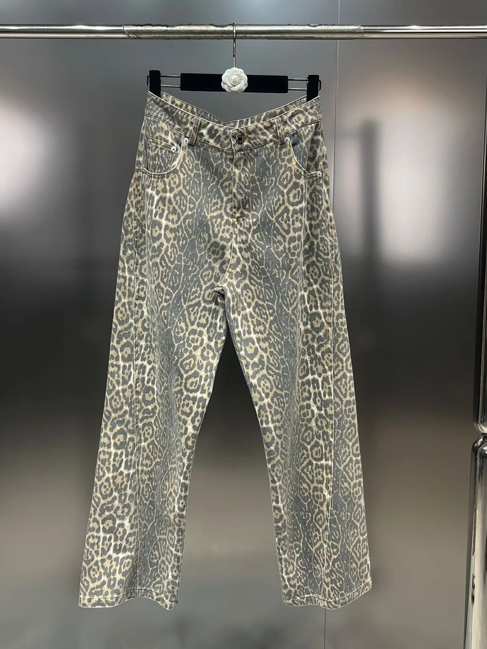 

2024 New Arrival Vintage Sexy Leopard Jeans Harajuku Wide Leg Denim Pants Women Loose Straight Jeans