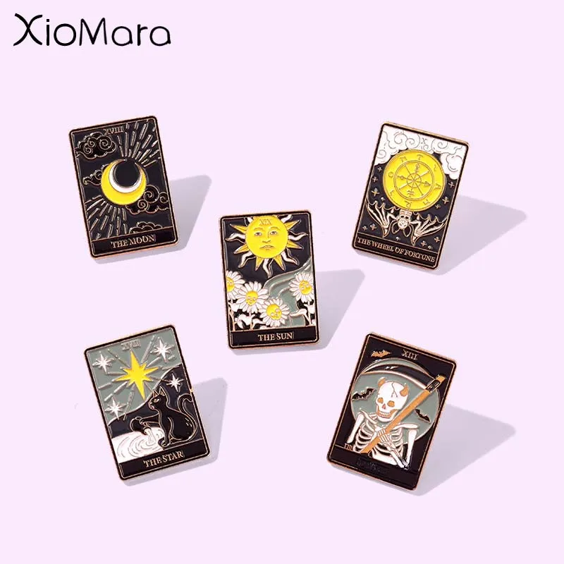 Punk Gothic Tarot Enamel Pin Custom Romantic Love Couple Cats Justice Brooches Badge Halloween Gift For Kid Friend Jewelry