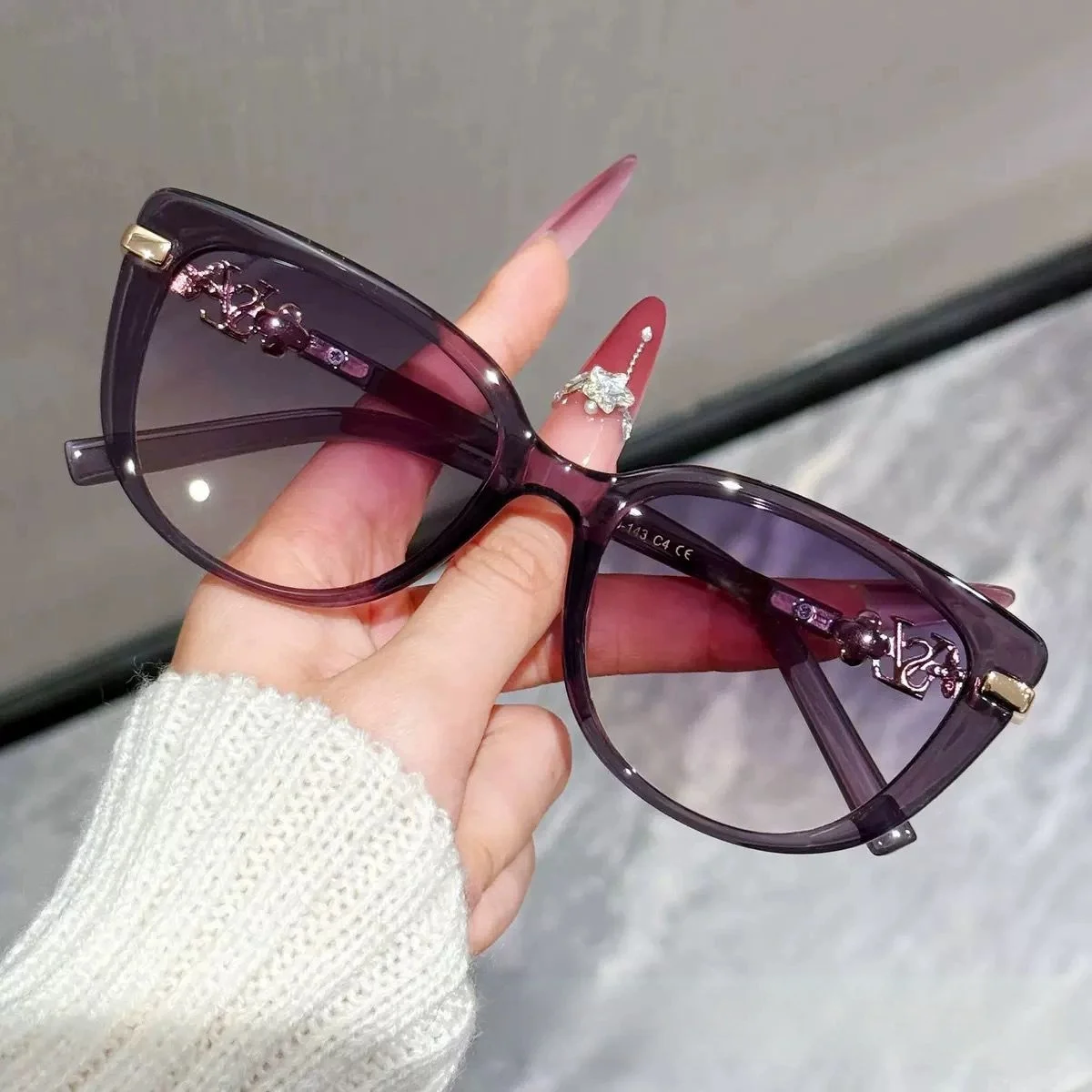 2026 Light Luxury Diamond Fashion Sunglasses Prescription Compatible DS-8816 New Style