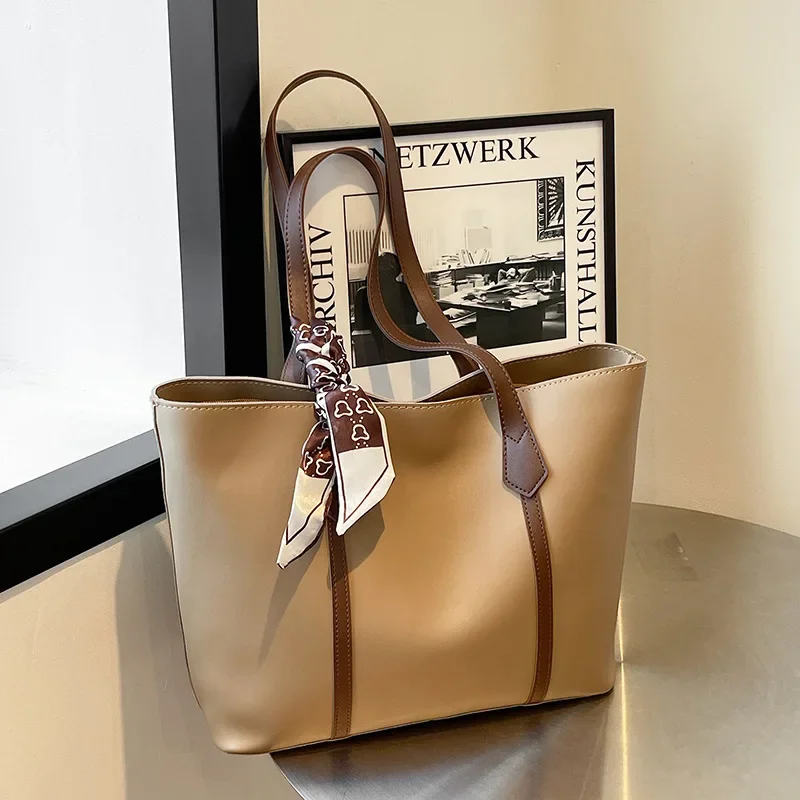2025 bolso de hombro de gran capacidad, bolso de mujer, nuevo bolso negro de verano, bolso de viaje de nicho para mujer, bolsos de mano, bolsos de mujer, bolsa