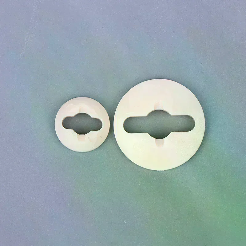 دمية مع ملحقات الصيانة اليومية سحب جين اخرج لإرسال ماكياج المنزل دمية هوك ملحقات بطاقة الرقبة الخاصة