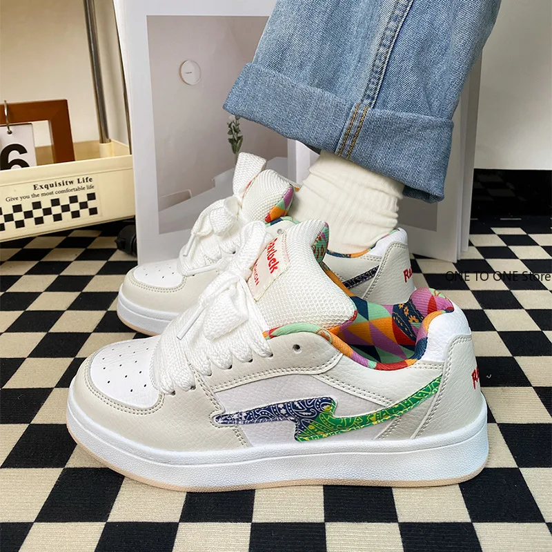 

New 2025 Women Casual Walking Shoes Summer Flat Lace Up Leather High Quality Sneakers Fashion Flat-Bottomed Female Gump Sneakers
