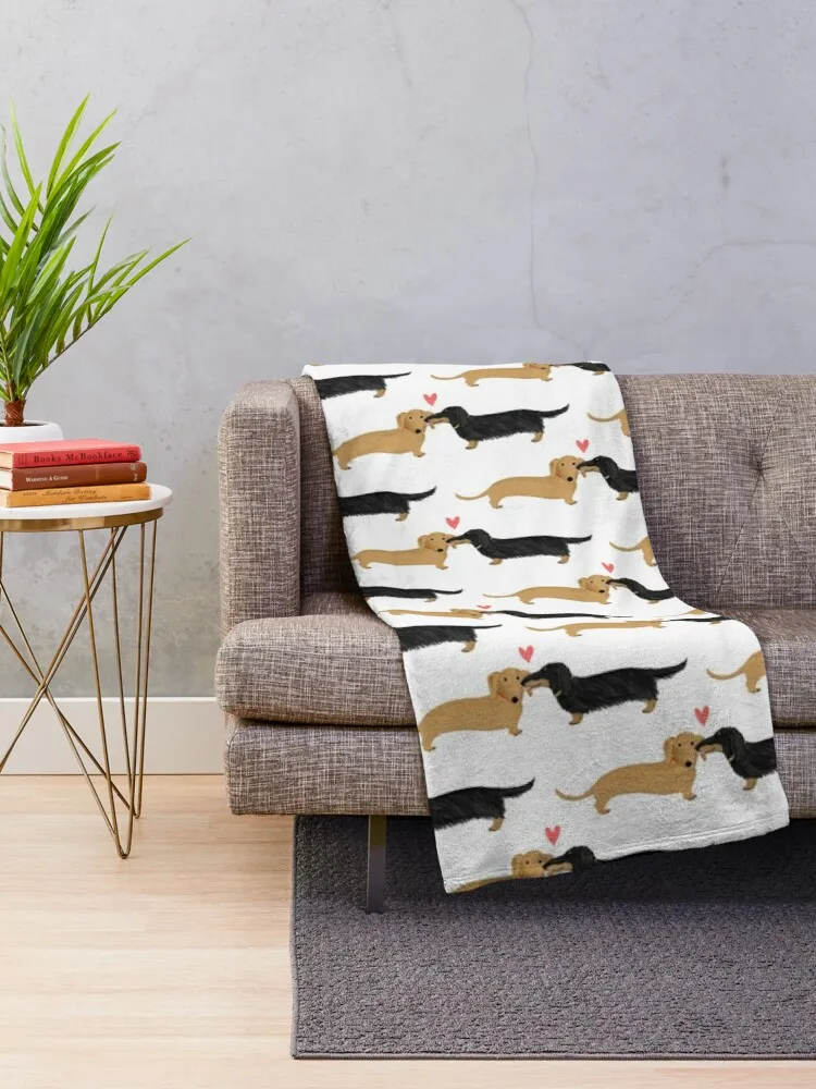 Dachshunds Love Dogs with Heart Cute Wiener Dogs Throw Blanket Travel Bed covers Blankets