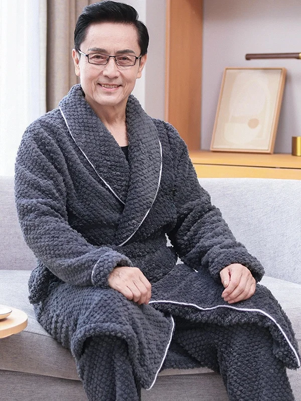 中高年男性向けの厚みのあるコーラルフリース寝間着セット、長袖とワイドレッグパンツ付きの冬用ふわふわローブ