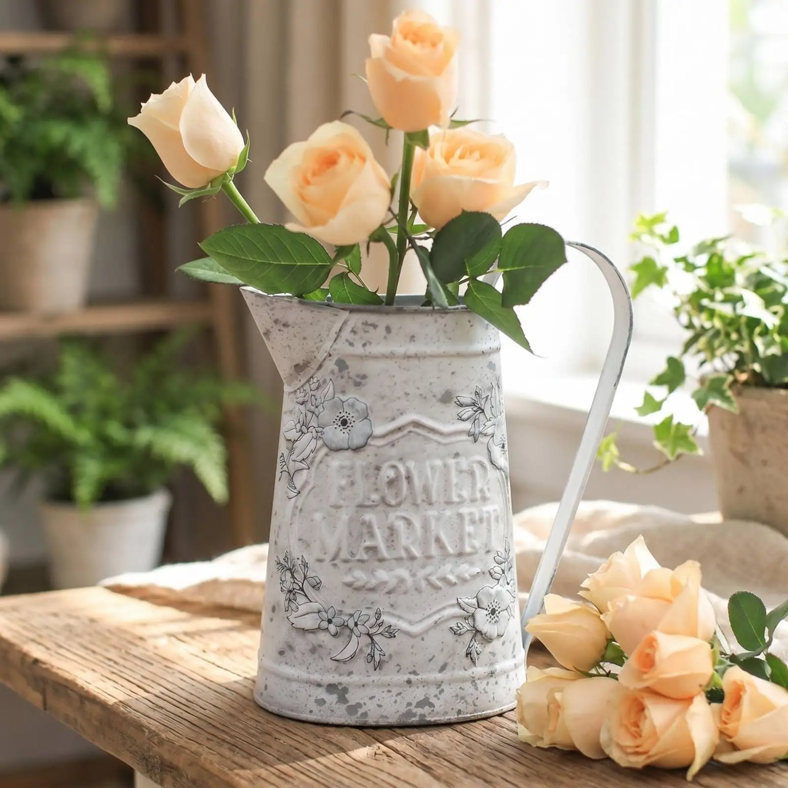 Home Decor Iron Watering Can Floral Jug Vintage Display Flower Pot for Outdoor Plantings