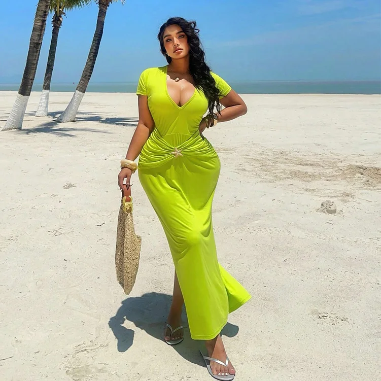 Plus-Size Women's Beach Vacation Dress: Starfish-Printed, Deep V-Neck, Short-Sleeve, Bodycon, Fitted Dress – Vacation Style view 6