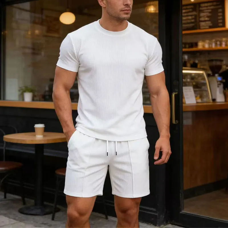 

Мужской летний спортивный костюм из 2 предметов: быстросохнущая дышащая футболка с коротким рукавом и шорты для занятий спортом, бега и фитнеса