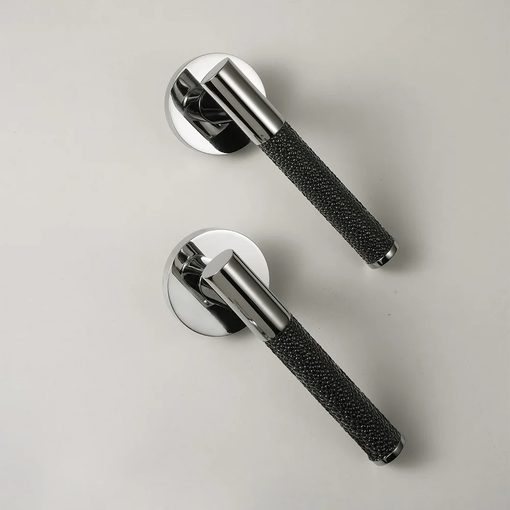 

Dooroom Brass Black Lychee Skin Door Lock Set Modern Style Interior Bedroom Bathroom Door Dummy Handle Hardware Door Locks