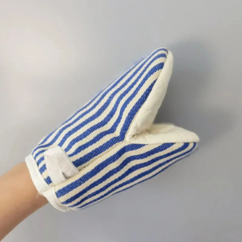 Heat-insulating Gloves Potholder Kitchen Anti-scald Microwave Gloves High Temperature Resistant Kitchen Baking Oven Gloves