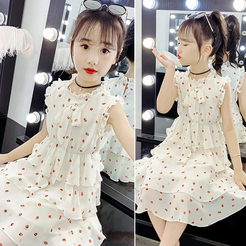 

2025 Korean Summer Elementary School Student Girl Dress Chiffon Tiered Strawberry Print Sundress Sleeveless Female Child Dress