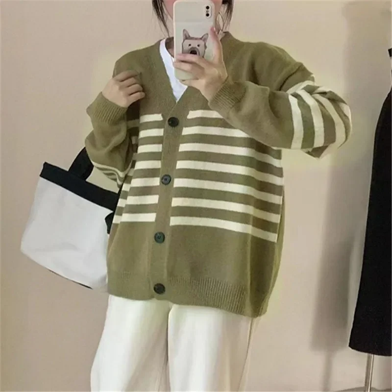 Women New Chic Big V Neck Striped Sweater Autumn Winter Loose Knit Cardigans Single Breasted Sweater Pullovers Striped Jumpers