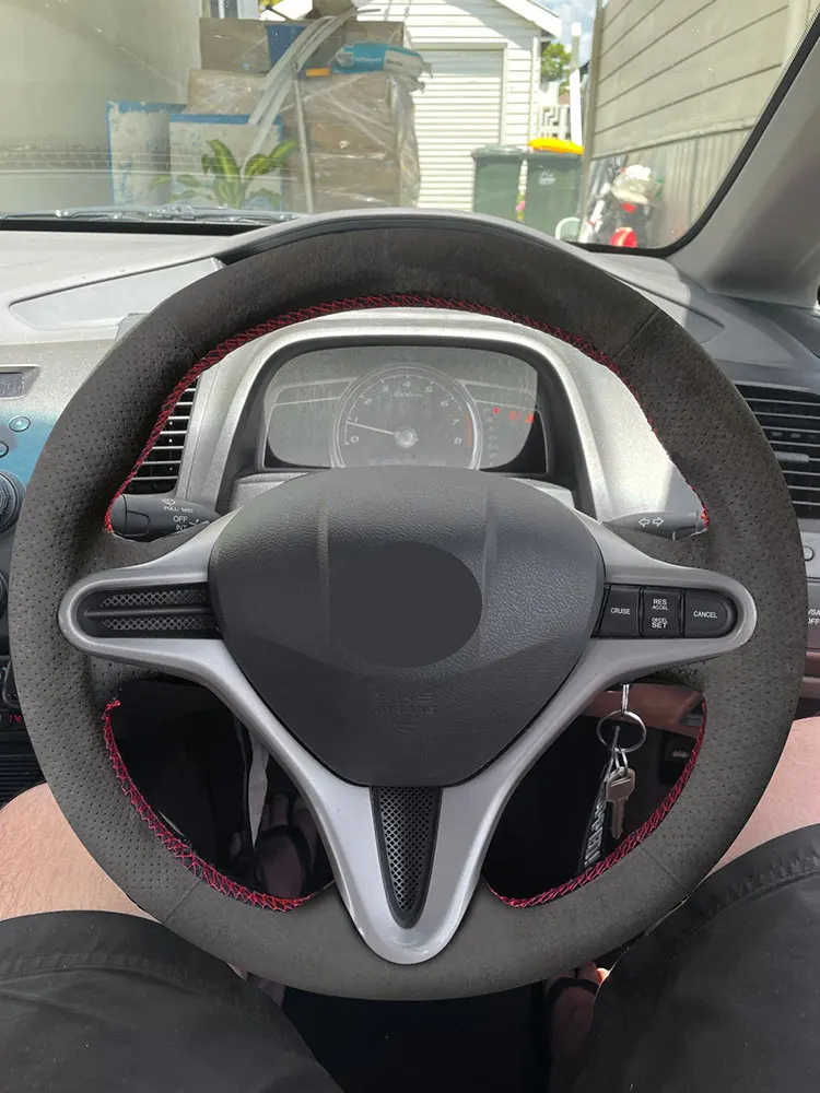Pokrowiec na kierownicę z perforowanej skóry zamszowej do Honda Civic 8 generacji MK8 2005 2006 2007 2008 2009 2010 2011 — 2