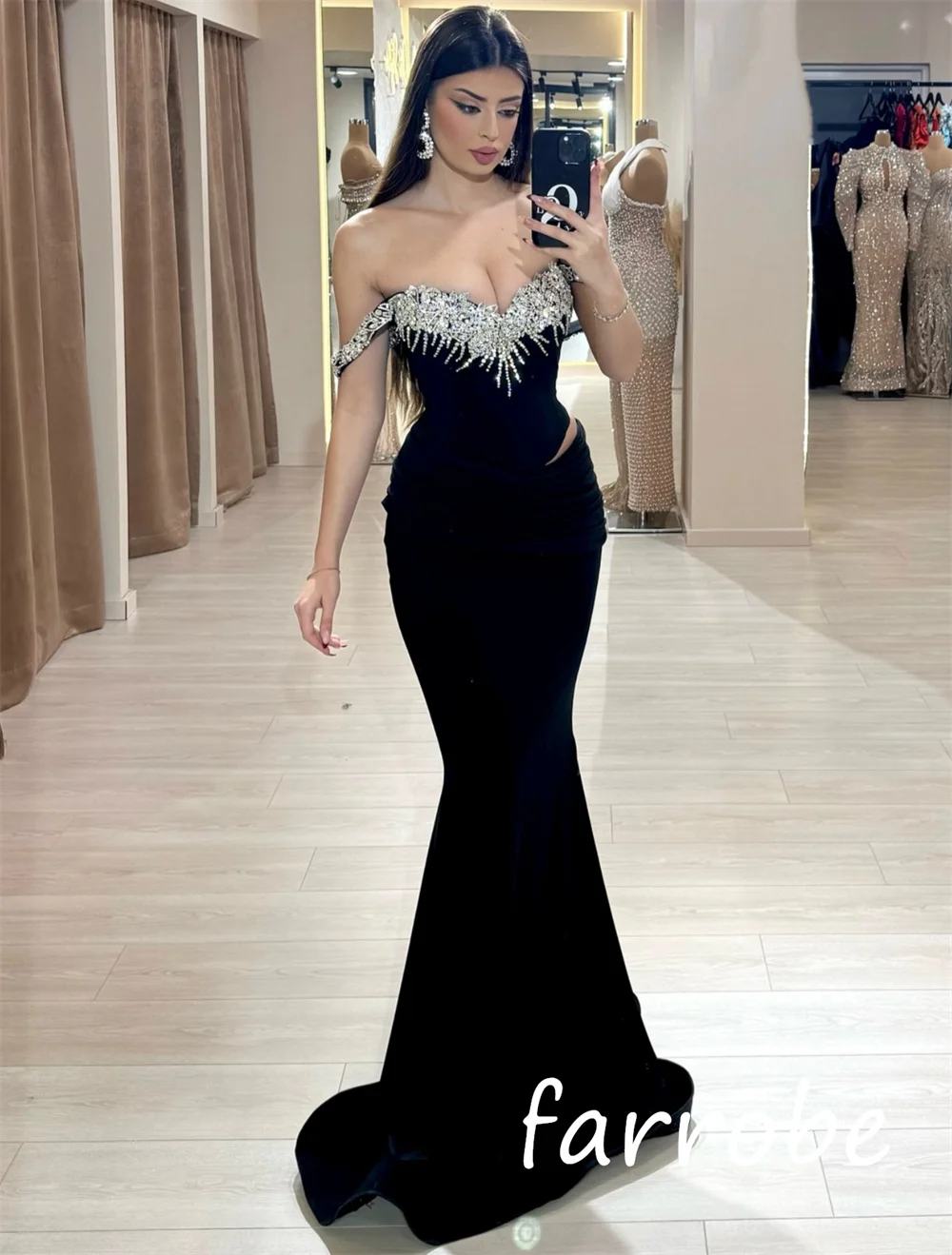 Abiti lunghi personalizzati con paillettes in jersey di alta qualità con pieghe a tromba e spalle scoperte Occasioni su misura Sparkle