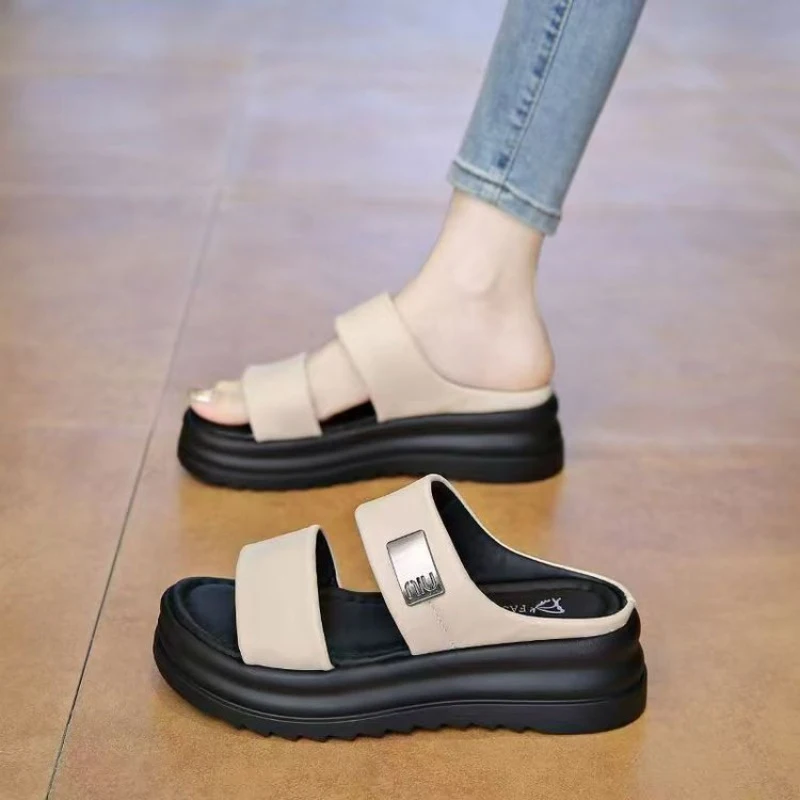 Women's Thick Sole One-Strap Slide Sandals Double Band Metal Logo Platform Wedge Heel Comfortable Casual Summer Outdoor Slippers