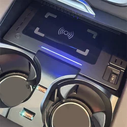 Car wireless charger for BMW X3 G01 X4 G02 IX3 2019 2020 2021 2022 15w fast charger wireless phone charger charging pad