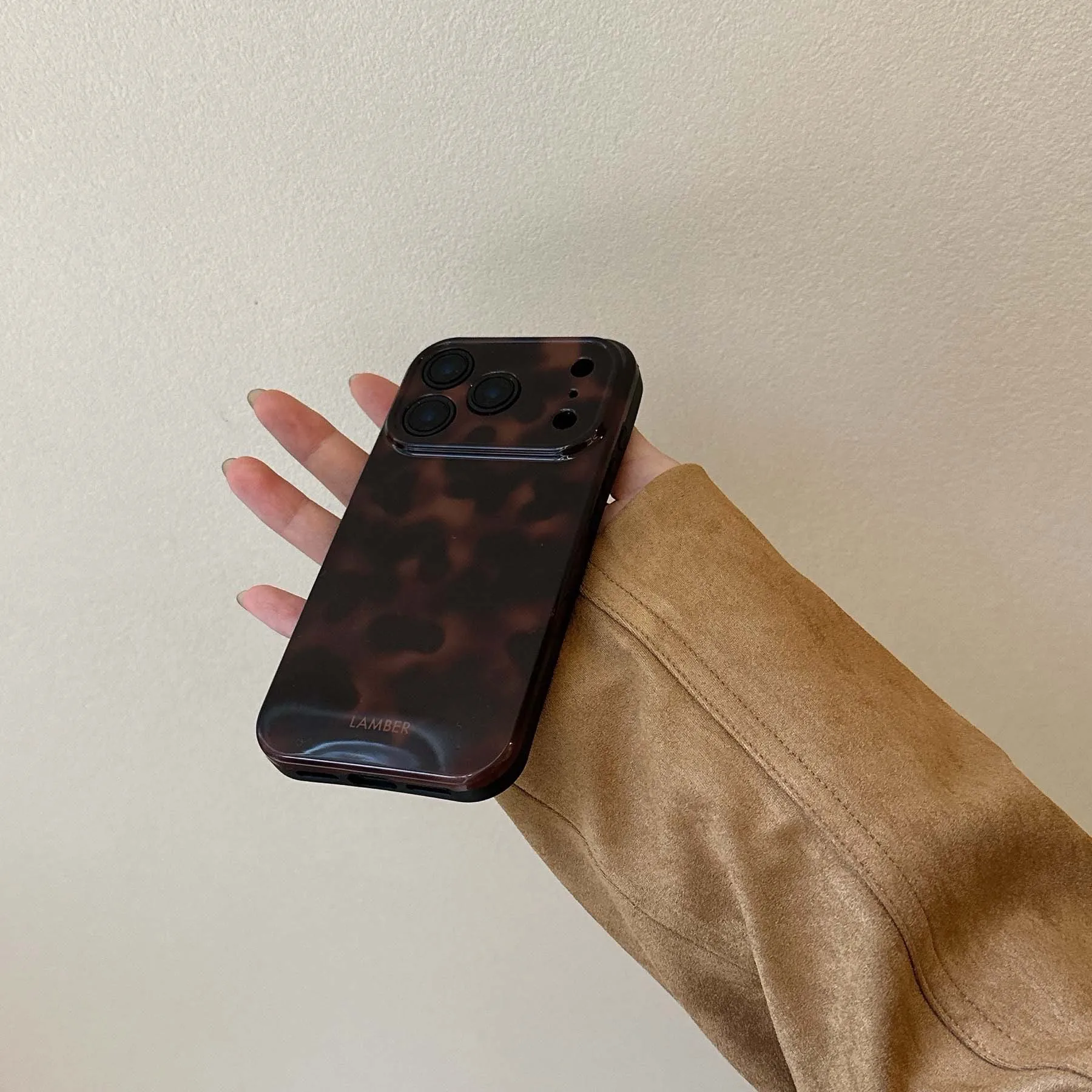 غطاء خلفي كهرماني لهاتف آيفون 16 17 برو ماكس 13 14 15 برو ماكس إنس حافظة هاتف مضادة للصدمات conque Fundas #5