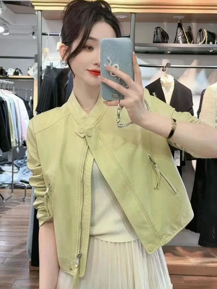 

Модная короткая кожаная куртка для женщин в мотоциклетном стиле, весна 2025, новинка, приталенная верхняя одежда с молнией, свободный крой