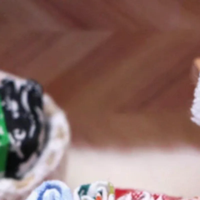 1Set 1:12 Dollhouse Miniature Sewing Fabric Basket Ruler Scissors Home Model Decor Toy Doll House Accessories