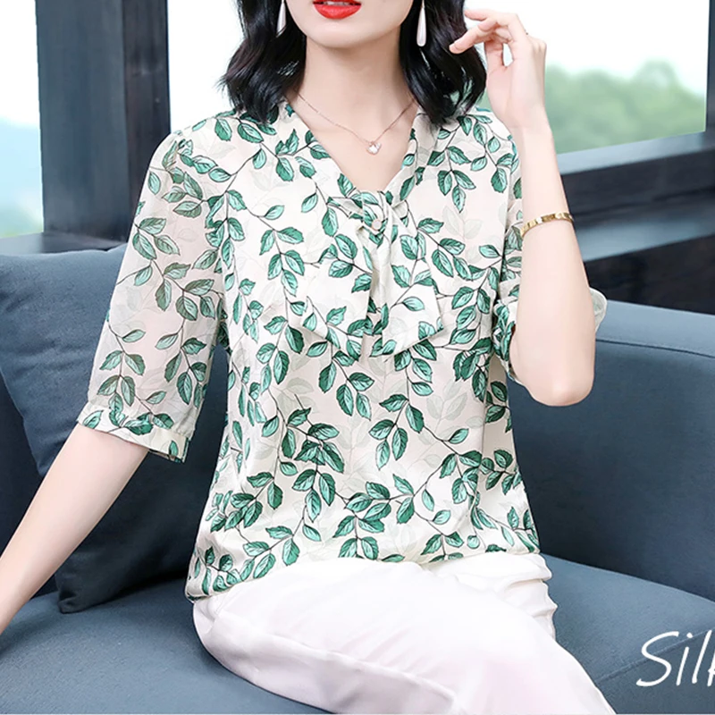 BirdTree 91.8%Real Silk Plus Size Shirt Women,V-Neck Short Sleeves Print,Versatile Temperament Blouse,2024 Spring New T42310QD