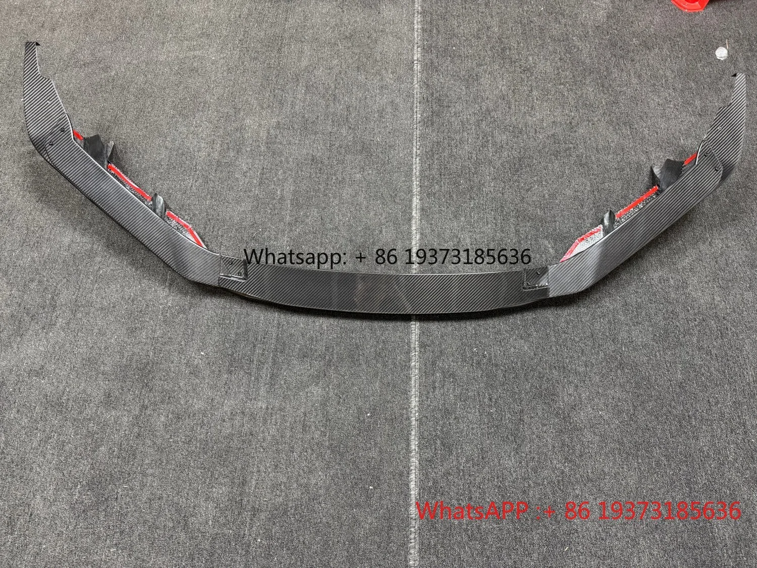 Hochwertiger Auto-Stoßstangentrenner, geeignet für die Frontlippe aus Kohlefaser im Audi R8-Kappenstil