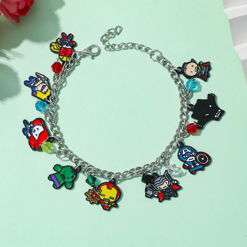 Marvel Comic Superhero Classic Figure Q-รุ่นสร้อยข้อมือหล่อ Marvel เคลือบอุปกรณ์เสริมสําหรับพัดลมบุคลิกภาพของเล่นของขวัญ