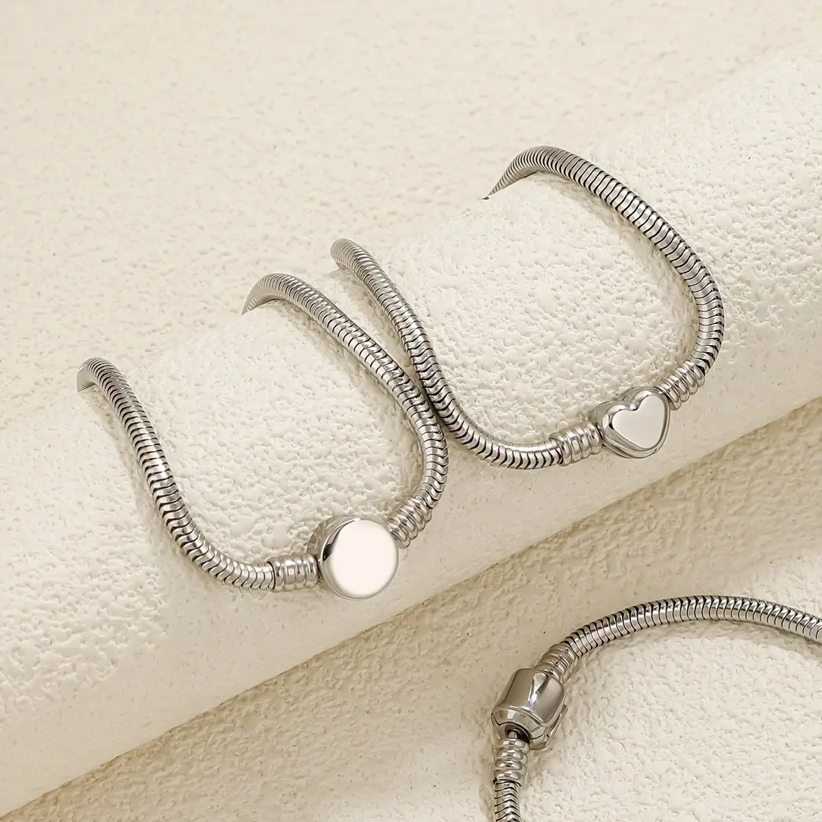 Stainless Steel Charm Bracelet Heart Clasp Snake Chain Hanging Bracelets Fit Charms Beads DIY Jewelry Making Supplies Wholesale