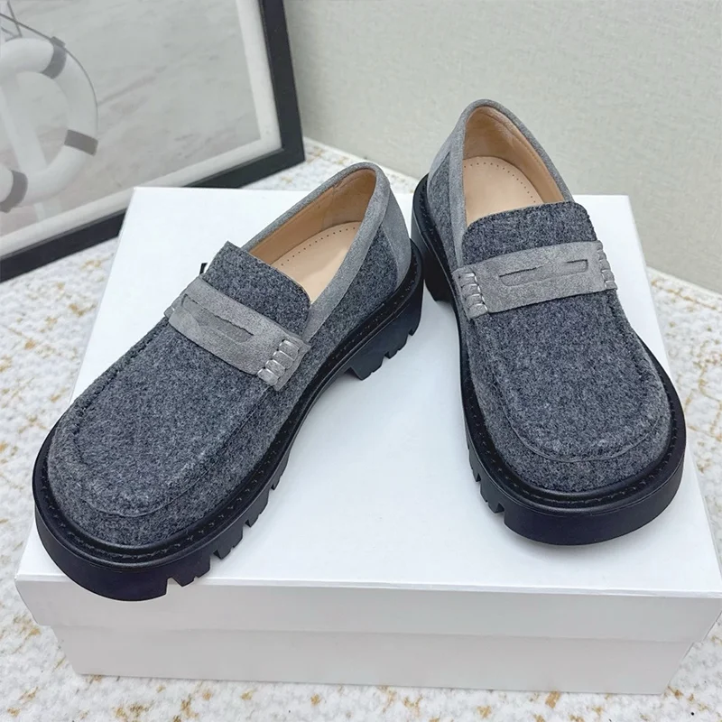 

High quality Leather fabric women's new style casual loafers - classic and comfortable single shoes 25100617