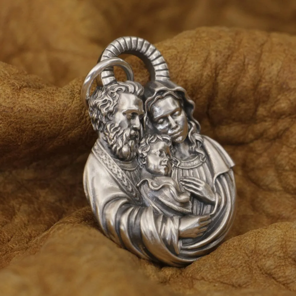 925 Sterling Silver Virgin Mary Madonna Jesus Christ Pendant TA343 BZ