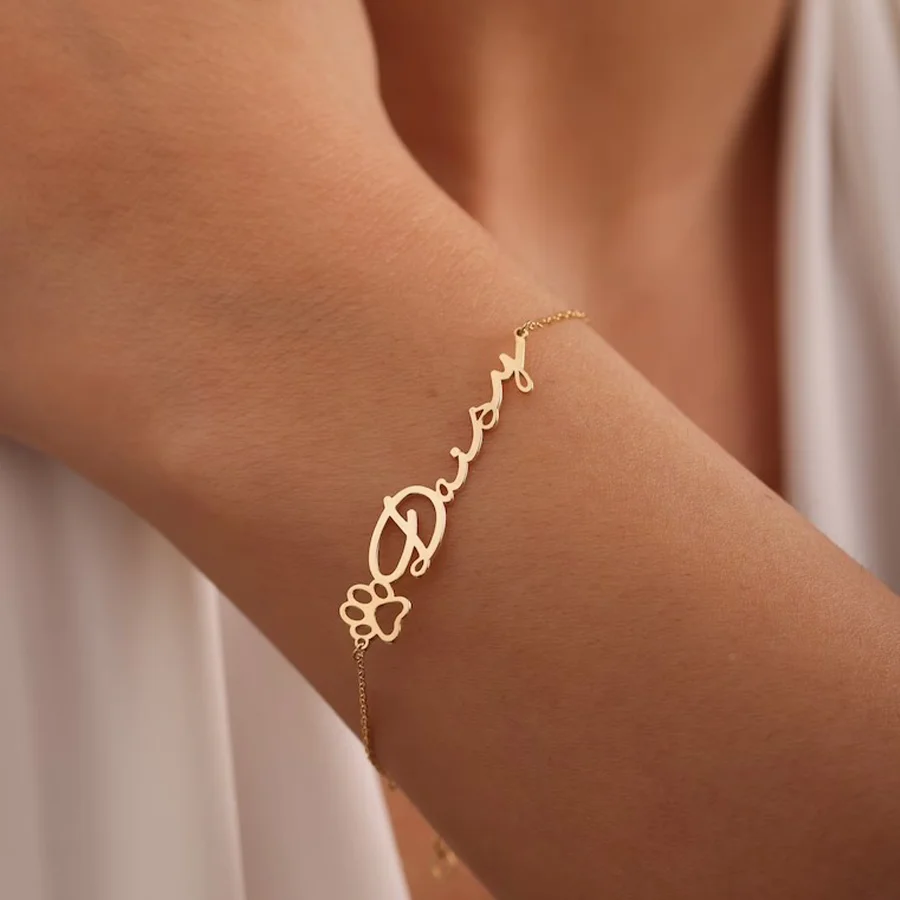 

Custom Names Cat's Paw Bracelet For Women Stainless Steel Letters Nameplate Hand Chain Girl Trendy Personalized Pet Name Jewelry