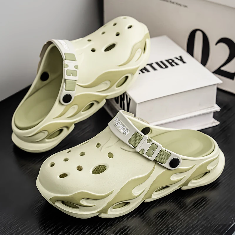 Summer New Style Men's and Women's Beach Sandals for Couples, Flame Color-Blocking Thick-Soled Clogs with Full Drainage Design, Non-Slip Casual Slippers