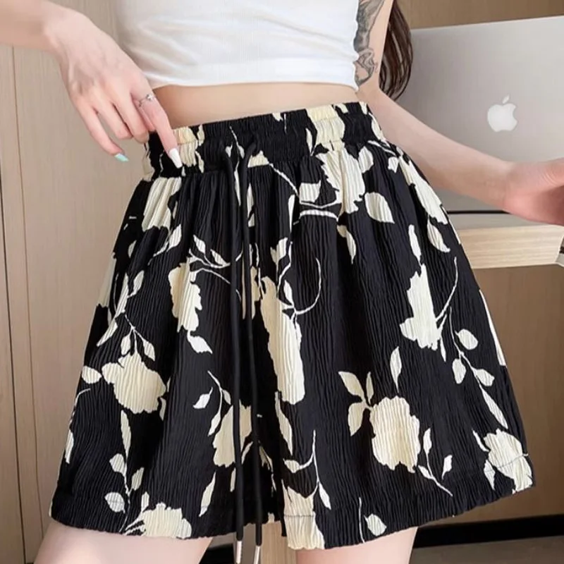 Women Clothing Summer Loose Elastic Waist Trousers Ladies Printing Straight New Vintage Wide Leg Pants Comfortable Black Shorts