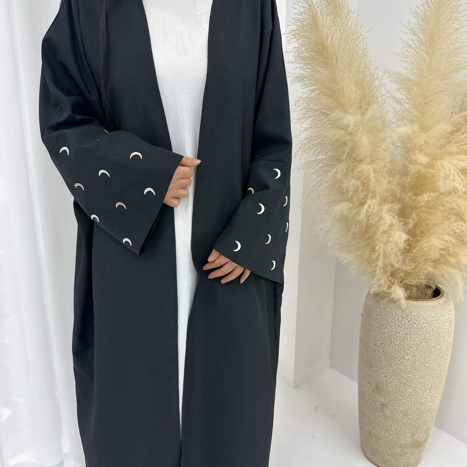 Hot Moon Embroidery Abaya Loose Bat Sleeves Kaftan Caftan Ramadan Eid Clothes Linen Kimono Open Robe Islamic Women‘s Clothing