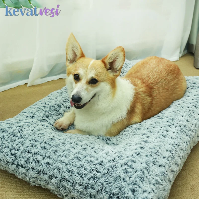 

Winter Warm Pet Dog Bed Thickened Dog Sleeping Mat Soft Pet Mat for Small Medium Dogs Cats Comfortable Puppy Sleep Bed