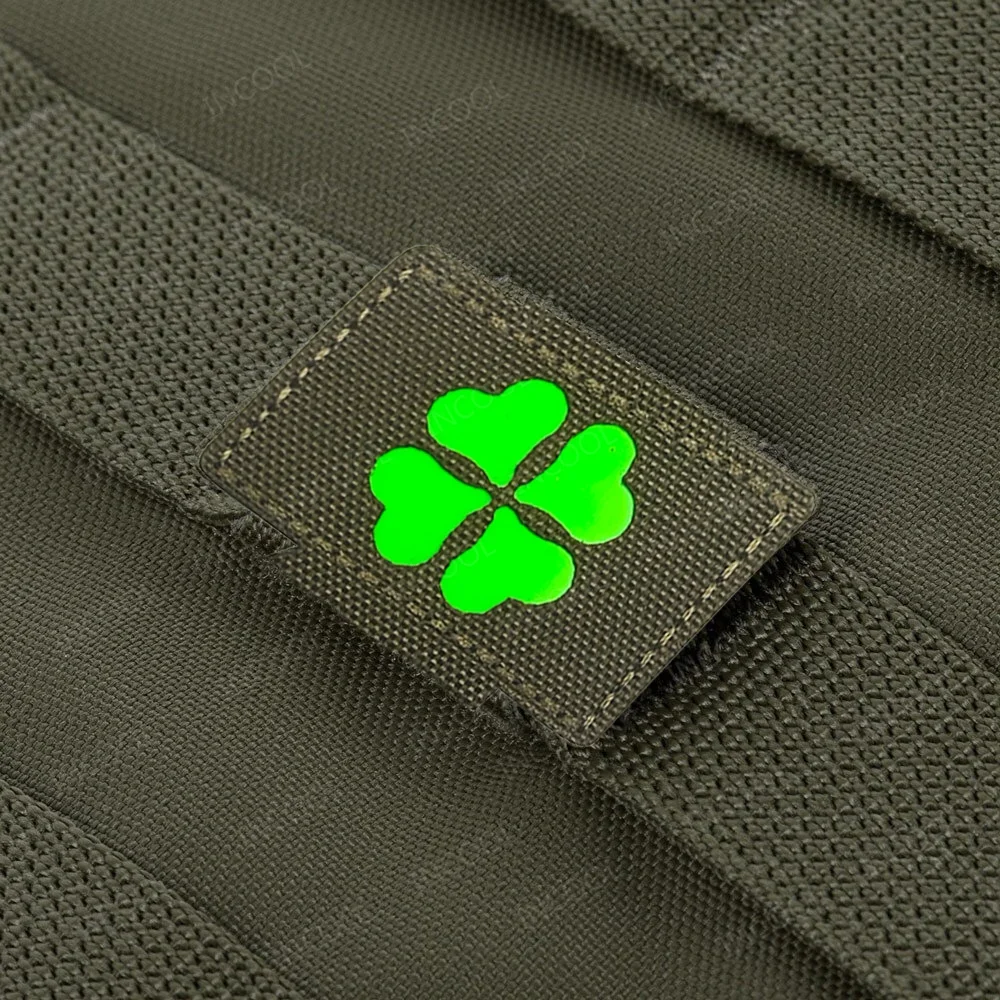 Four Leaf Clover Luminous Patches Multicolor Flowers Glow in The Dark Appliques Tactical Decorative Badges For Uniform Backpack