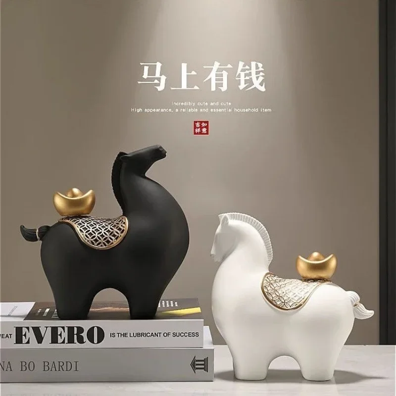 Modern Luxury Lucky Horse Figurine with Gold Ingot Resin Wealth Statue Home Decor for Living Room Office Desktop Ornament
